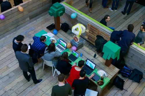 afstudeerders gamen voor een betere wereld2