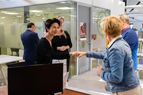 bezoek staatsecretaris bibliotheek zoetermeer 4