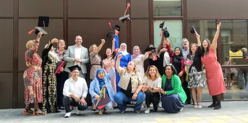 blije gezichten bij de diploma uitreiking piezo en mborijnland fotograaf jeroen stahlecker