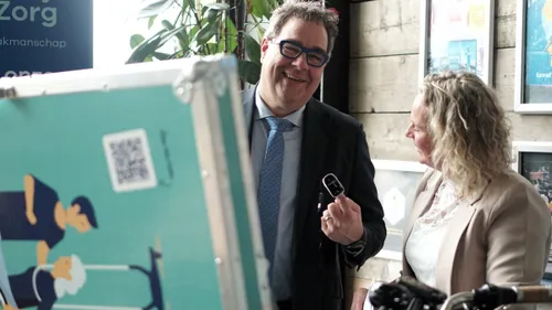 foto expobike lancering wethouder iedema en arianne riedijk