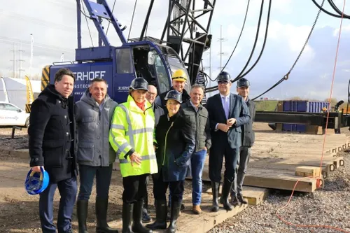 groepsfoto eerste paal jumo