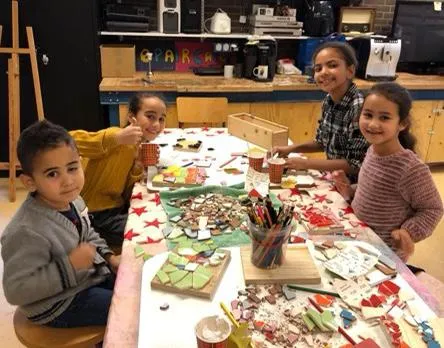 mozaiek kinderambachtenwerkplaats