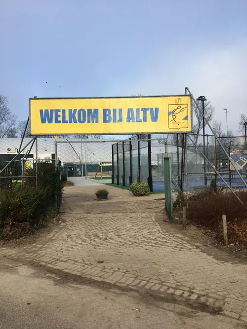nieuwe ingang