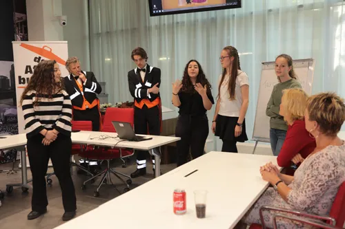 r42a8110 jan van es500