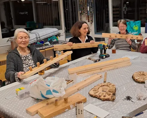 soroptimistclub zoetermeer op bezoek bij de piezo ambachtenwerkplaats foto stichting piezo