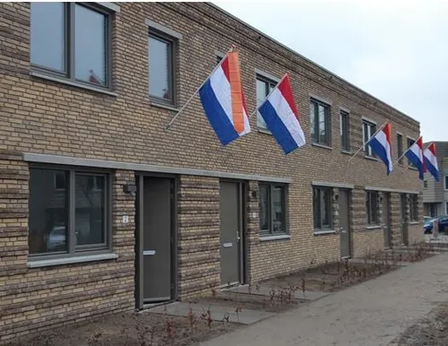 staalblauw oplevering