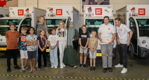 talentenacademie op werkbezoek bij picnic fotograaf jeroen stahlecker