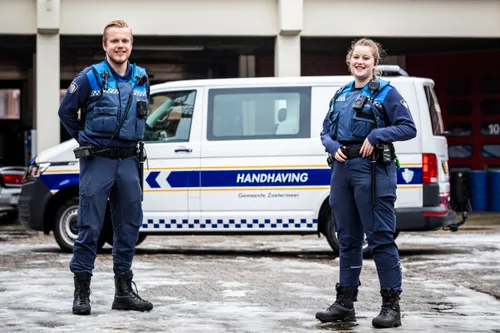 zoetermeerse handhavers roel bouwmeester en lotte van noort
