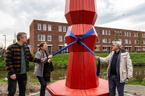 Onthulling-Zuil-van-Palenstein-1