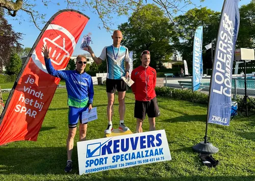 vijfde zwemloop mannen