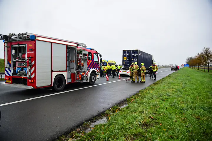 Automobilist overleden Numansdorp1