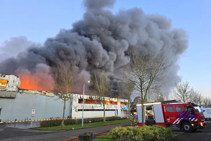 brand in bedrijfspand in Goes