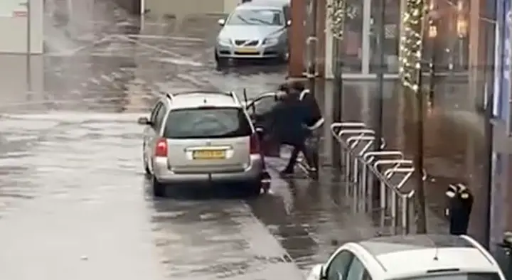 straatroof panningen
