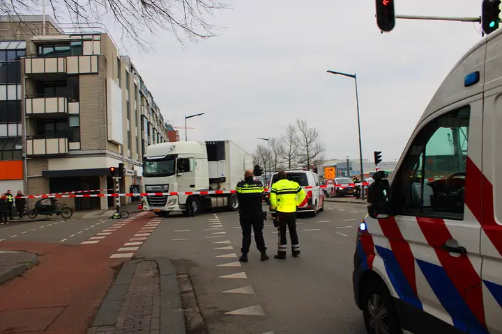 Kind aangereden vrachtwagen Haarlem