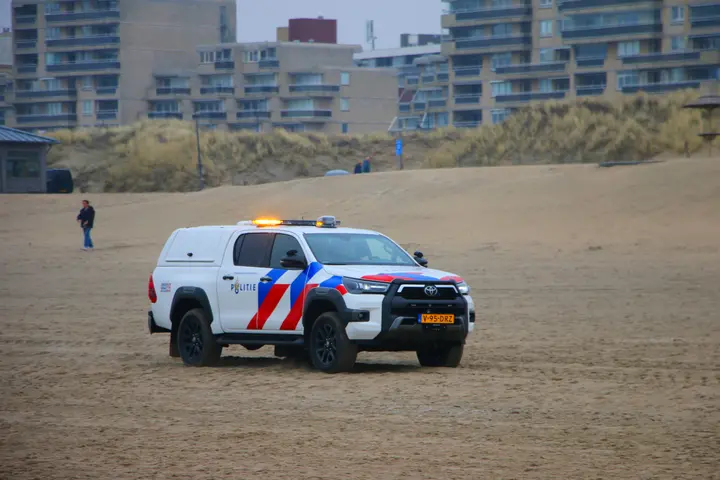 Zoekactie naar vermiste 9-jarige jongen op het strand Noordwijk