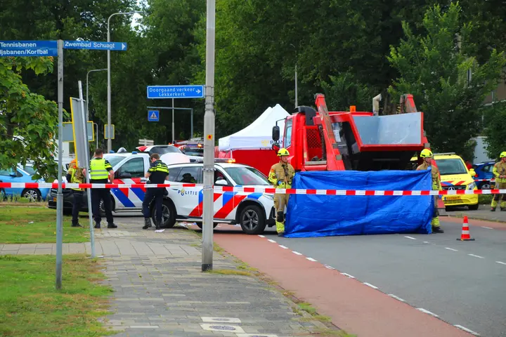 Ongeval fietser vrachtwagen de aan de lek