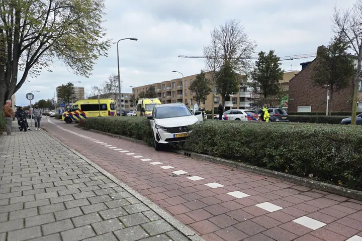 ongeval auto fietser katwijk