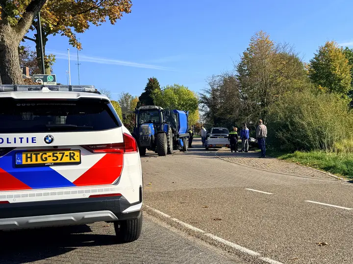 Scooterrijder gewond bij aanrijding met tractor in Veghel