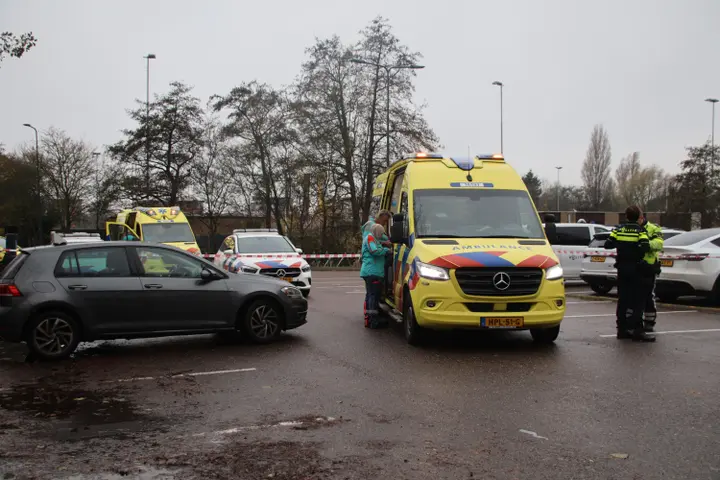Rijinstructeur neergestoken Leiden