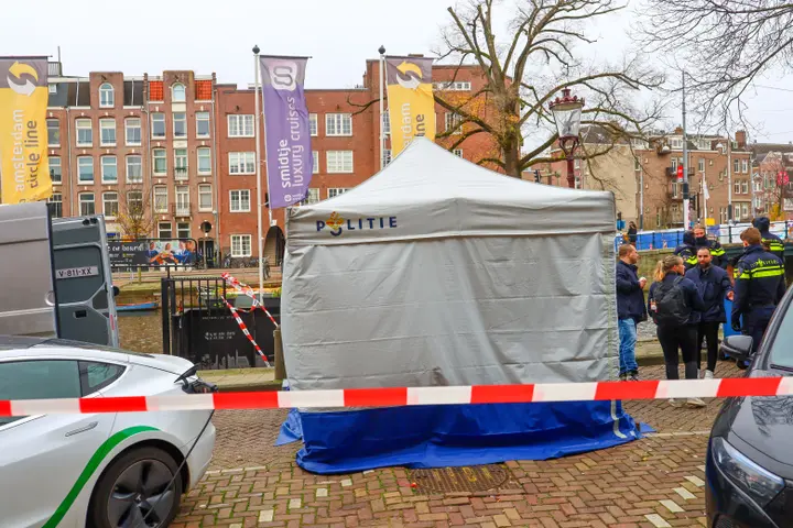 Lichaam gevonden amsterdam