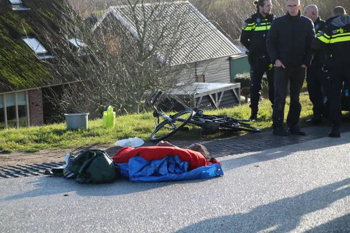 zwaargewonde-fietser-langerak