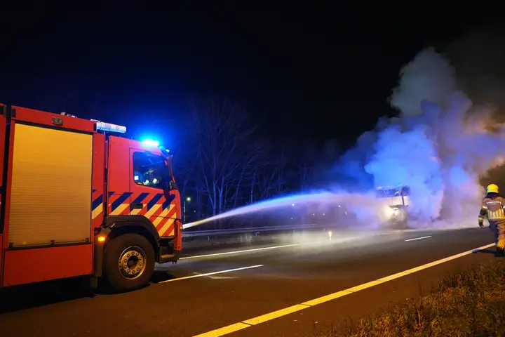 Vrachtwagen lichterlaaie A58
