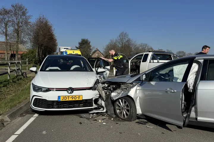 Auto op lesauto Uden