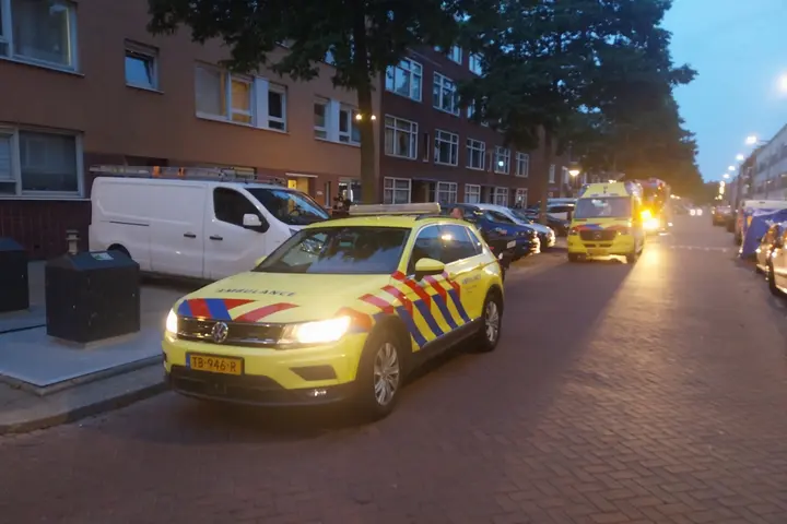 kindje val uit raam