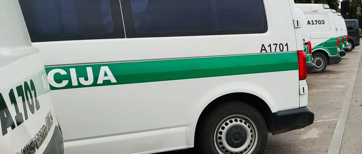 1635320272569