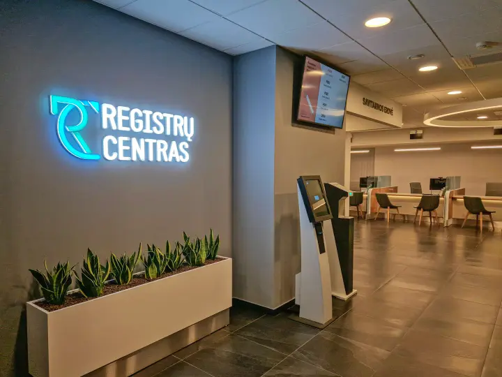 regis318548962 451479557171255 6695653098022639387 n jpg