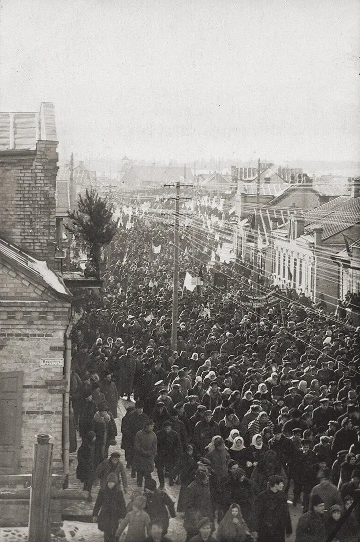 vasario 16 osios sventes dalyviu eisena alytuje 1921 m