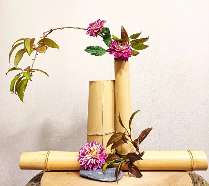 Ikebana bambukuose