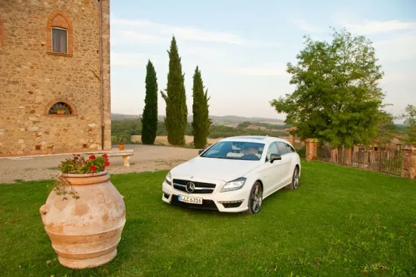 CLS Shooting Brake