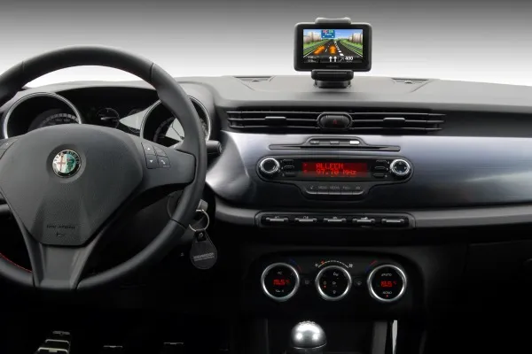 130201 ar giulietta business02