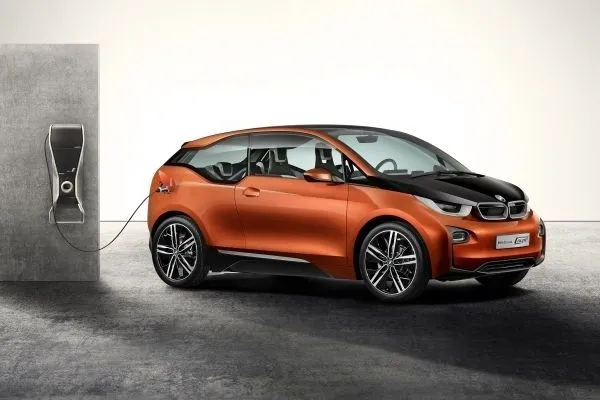 bmw ginevra 003