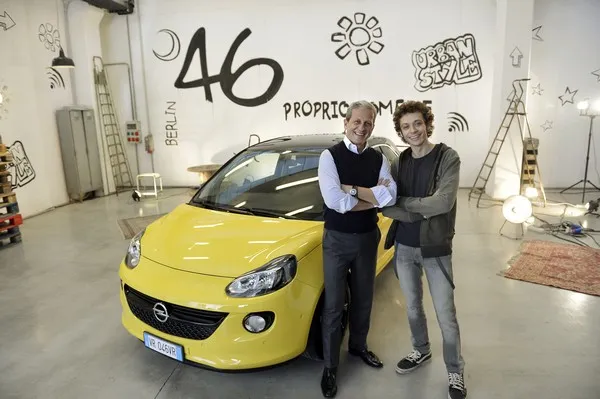 opel adam valentino rossi 20130220 00003
