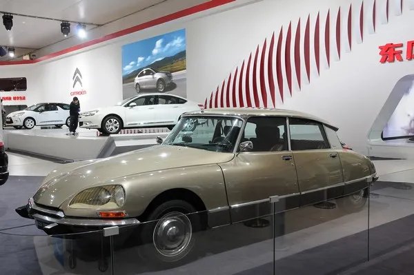 citroen ds3cabrio 20130326 00003