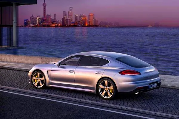 panamera 02