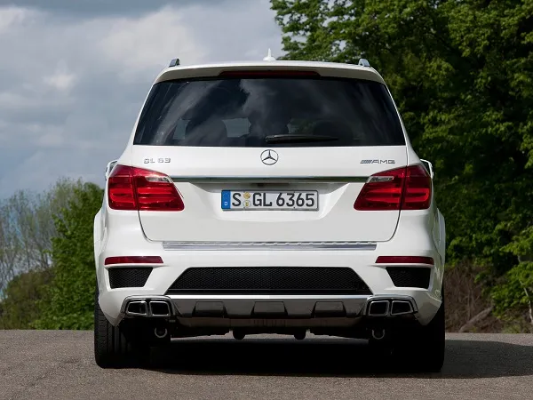2013-Mercedes-Benz-GL-63-AMG-Rear