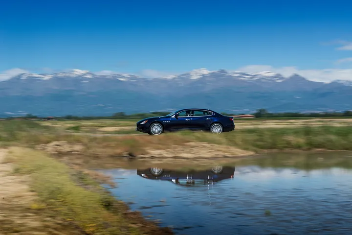 Foto Maserati Quattroporte Q4 In Action Altavilla
