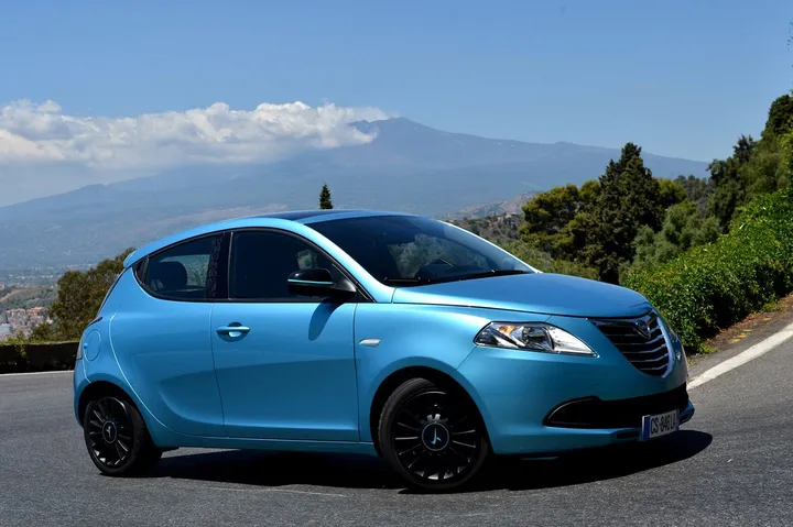 Lancia Ypsilon Elefantino 2013
