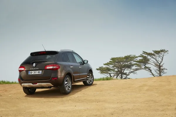 renault koleos my2013 130621 002