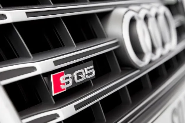 Audi SQ5 Logo