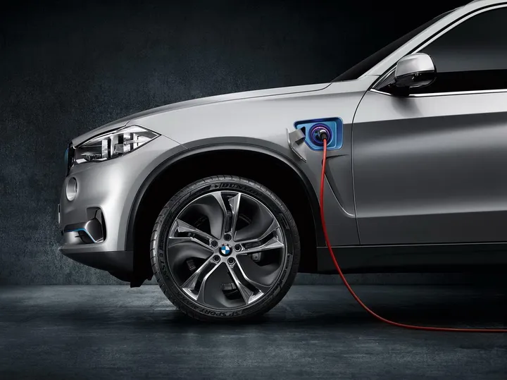 bmw-concept-x5-edrive