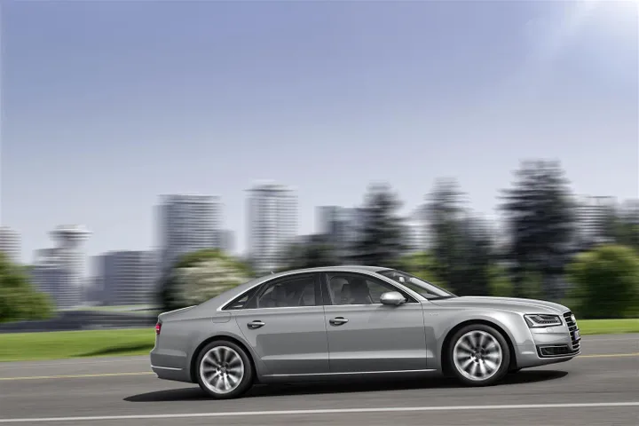 Audi A8 Hybrid