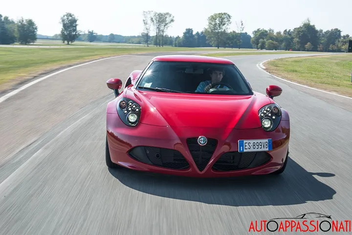 Alfa Romeo 4C 003