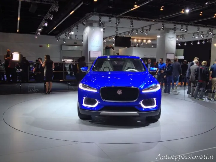 Jaguar C-X17-Concept IAA