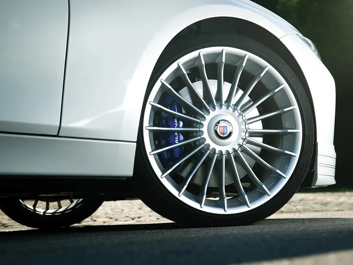 BMW ALPINA D3 BITURBO 11