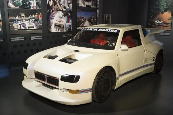 Lancia Delta ECV2