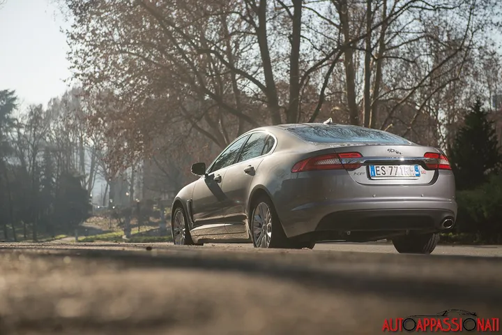 Jaguar XF 2.2D  2014 03